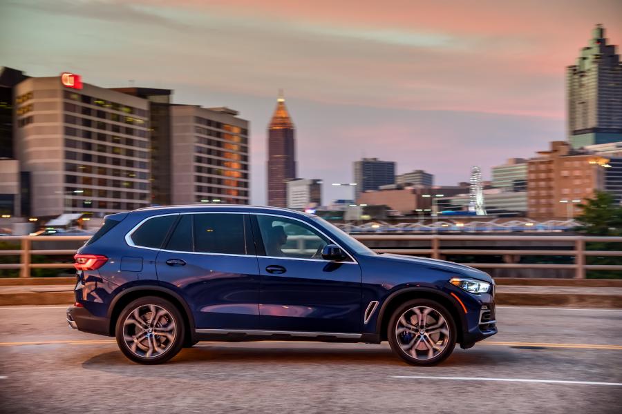  BMW X5 xDrive40i xLine (G05) 2018 года  (NA) (фото 32 из 85)